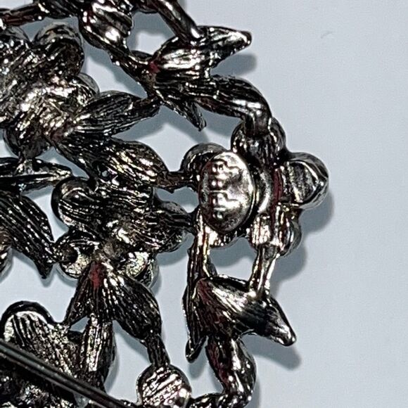 Turquoise seed beads aurora AB rhinestones 2" floral Brooch Silvertone vintage - Picture 4 of 5